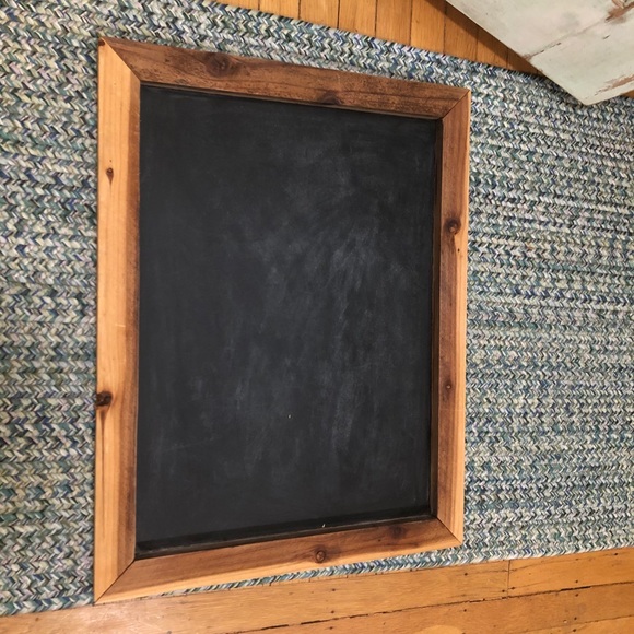 Chalkboard w/ distressed wood frame - Picture 2 of 3